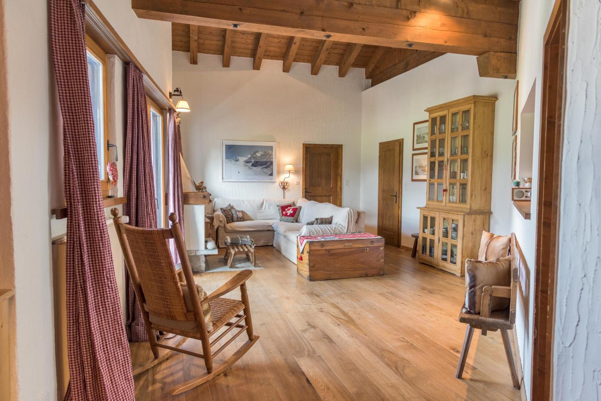 Chesa Seja - Zuoz Appartement Buitenkant foto