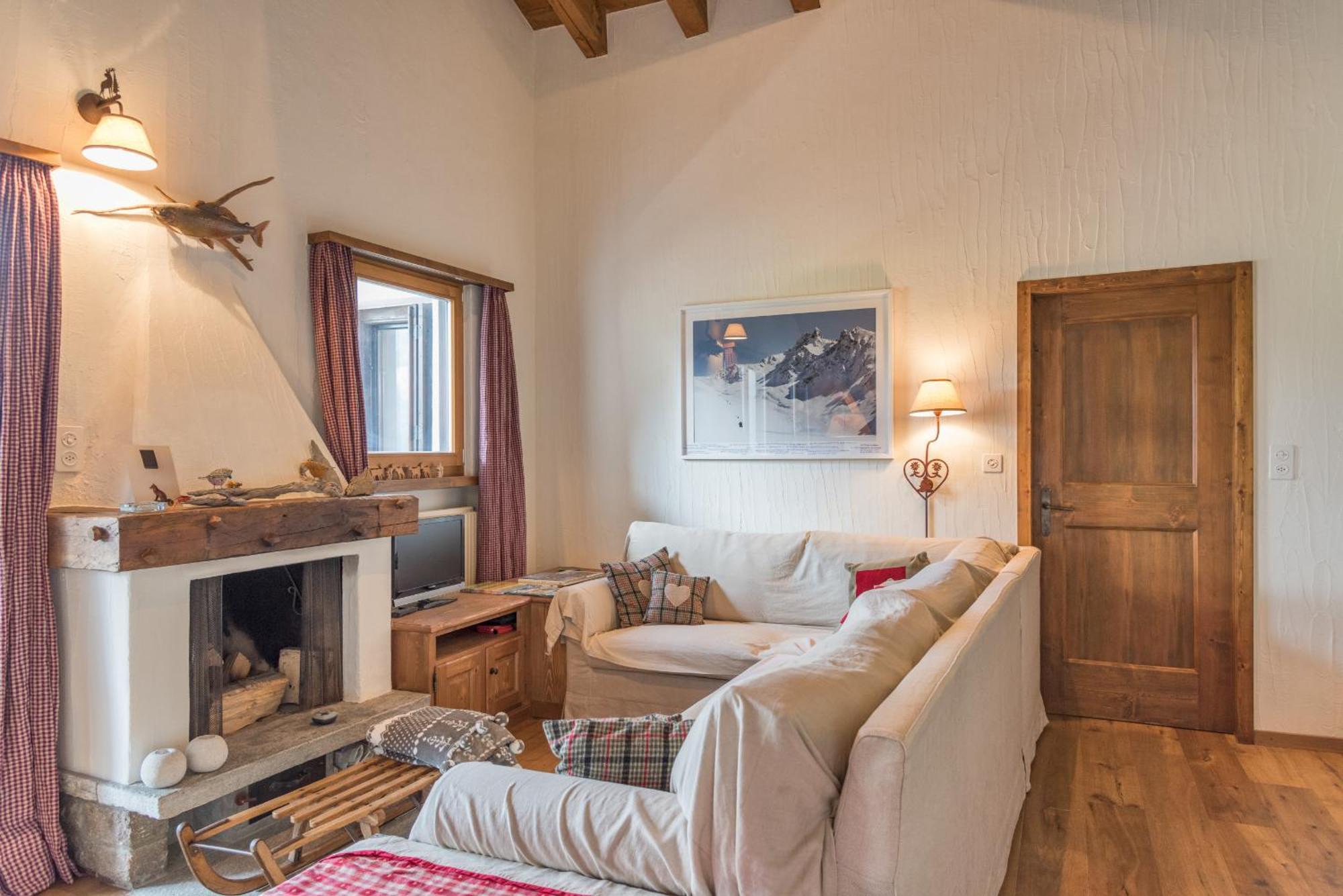 Chesa Seja - Zuoz Appartement Buitenkant foto